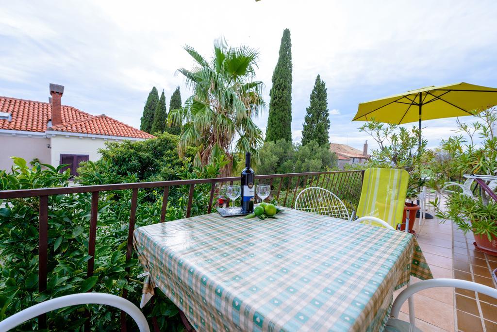 Apartments Garden Beach Cavtat Exterior photo